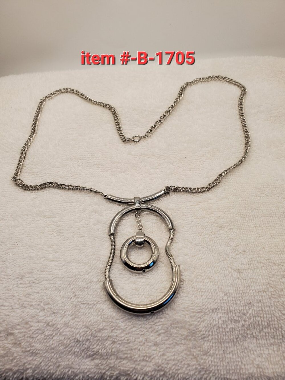 1 Silver Chain Necklace with designed pendant, item # B-1705. wt. 59 grams.